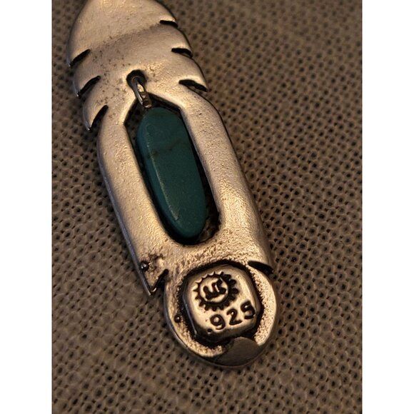 Sterling Silver 925 & Turquoise Bear Fetish Pendant Necklace W/ Dangling Feather - Picture 5 of 9